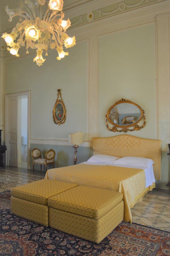 Palazzo Vecchio Bed and Breakfast Marittima Buitenkant foto